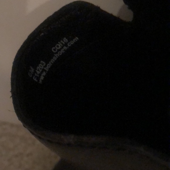 Born - Picture 5 of 5